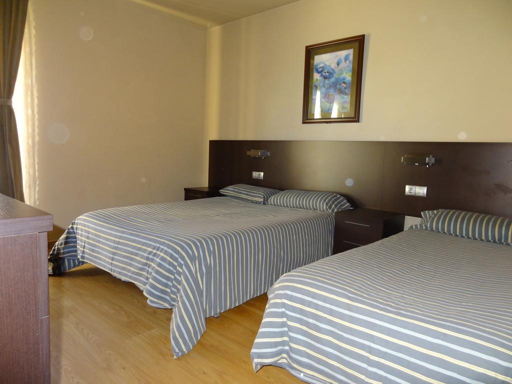 Hotel Hostal Cal Forner Andorra la Vella Zimmer foto