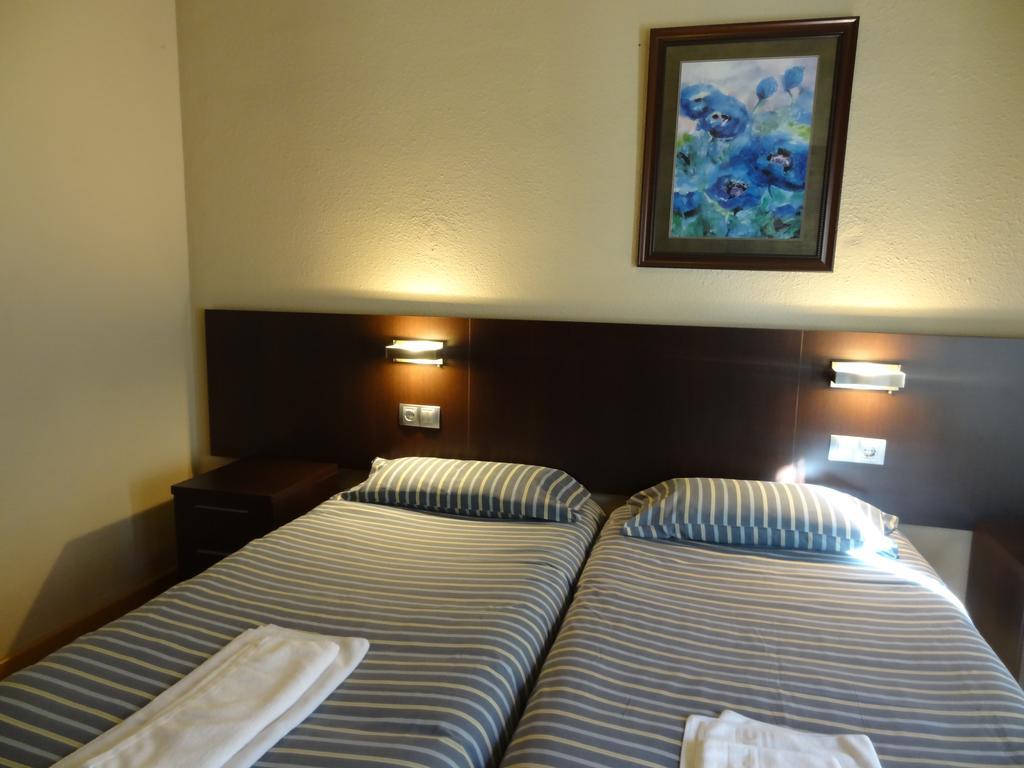 Hotel Hostal Cal Forner Andorra la Vella Zimmer foto