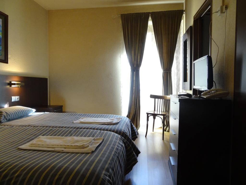 Hotel Hostal Cal Forner Andorra la Vella Zimmer foto
